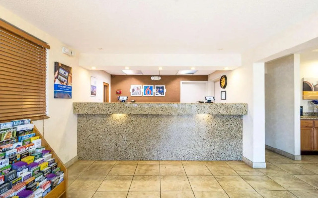 Days Inn Alsip