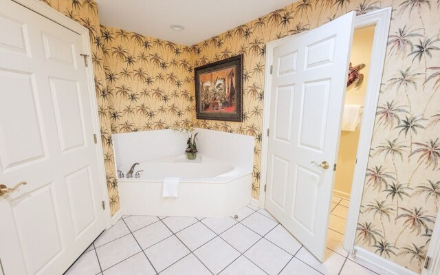 207 Margate 4 Bedroom Condo