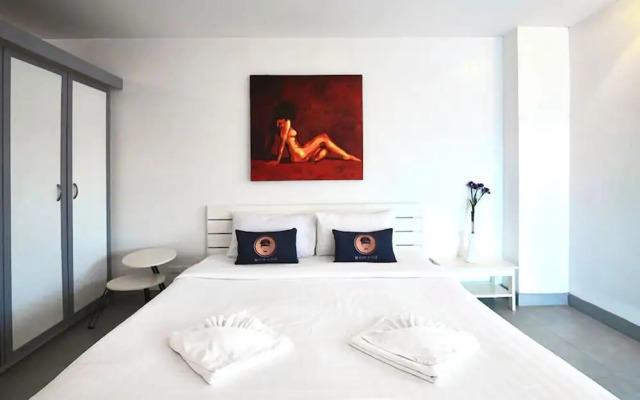 Roomquest Utopia Kata and Residence