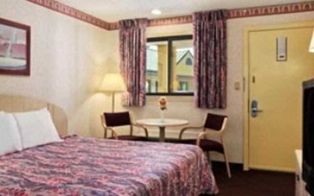 Travelodge West Springfield