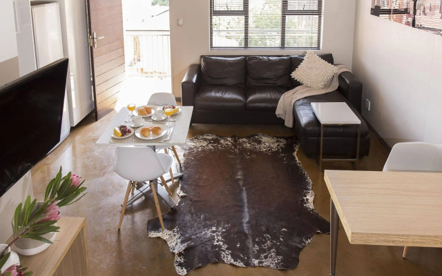 Akanani Apartments