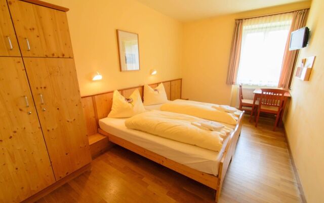 JUFA Hotel Grundlsee