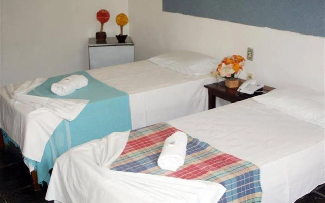 Bahiabacana Hotel