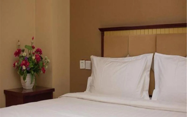 Shenggao Hotel Caoqiao Subway Station