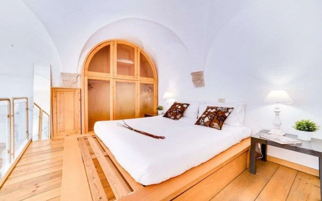 Amazing Apt/historic Building/ghetto, Serviced by Hostmaker