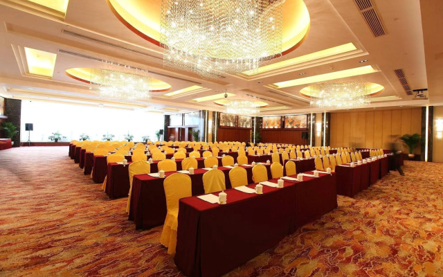 West International Trade Hotel Beijing