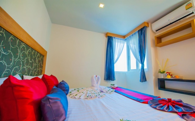 Grand Nai Harn Suites – Guest Rooms – Rawai