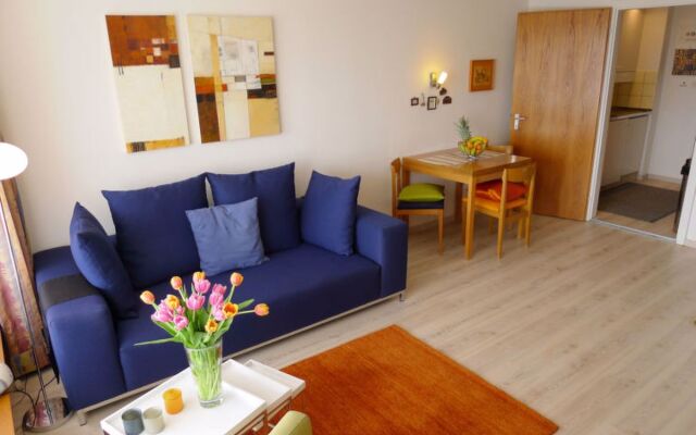 Promenade (Utoring) 20114