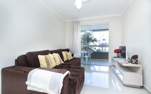 Apartamento 3 Dormitorios Em Bombas