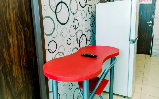 Restful And Comfy 2Br At Serpong Greenview Apartment