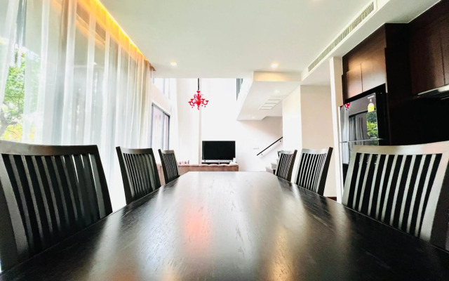 Civic Horizon Hotel & Residence