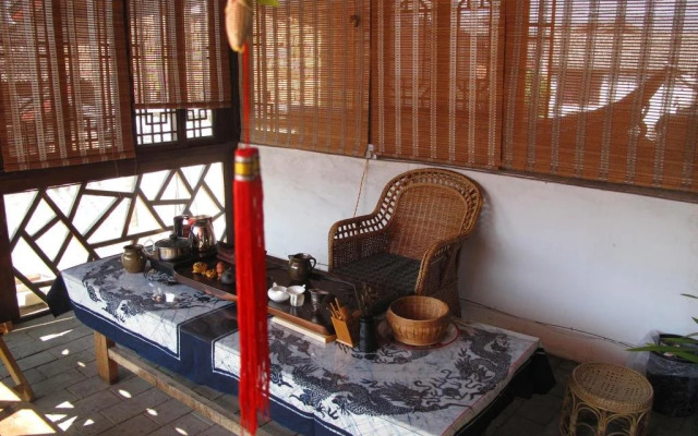 Xinyueju Inn