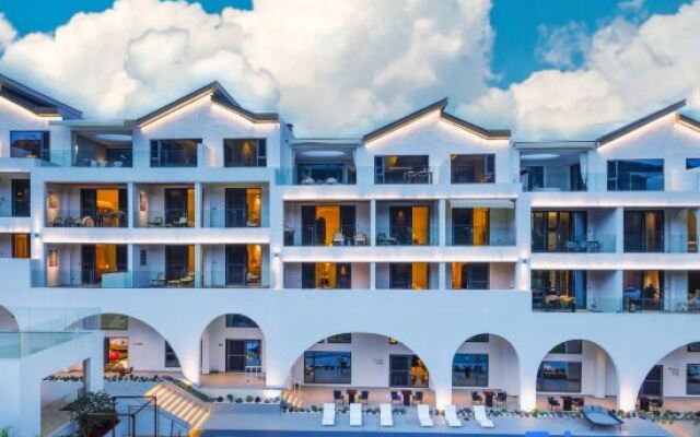 Tengchong Hot Spring Designer Hotel
