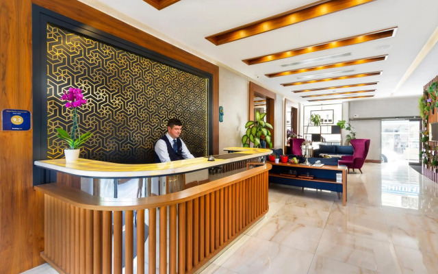 Artur Hotel