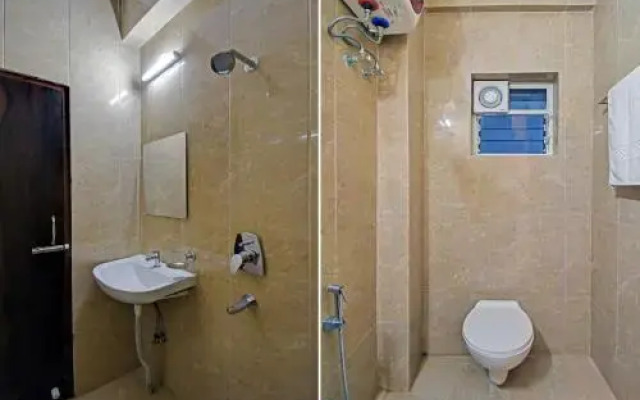 Newtown Galaxy by OYO Rooms