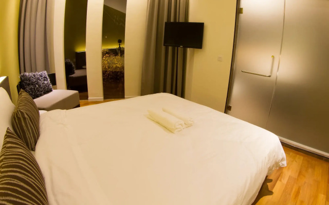 Mood Hotel