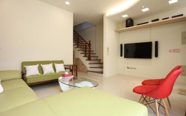 Taitung Nine Three B&B