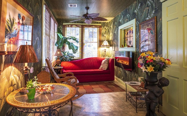 Cliff Cottage Inn - Victorian B&B and Boutique Hotel