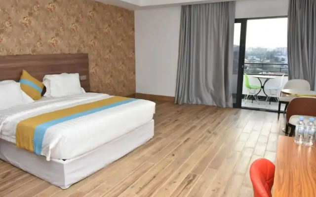 Centric Hotel