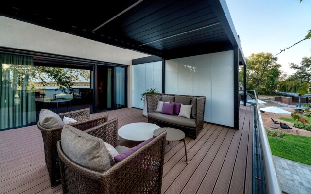Donautica Hotel & Restaurant