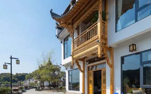 Floral Hotel·Qixi Meisu Hotel (Wuyuan Branch) – Outside – Shangrao