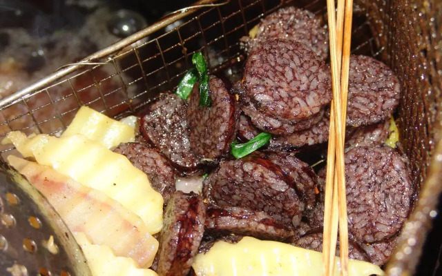 Lijiang Jiuwei Life Courtyard Inn