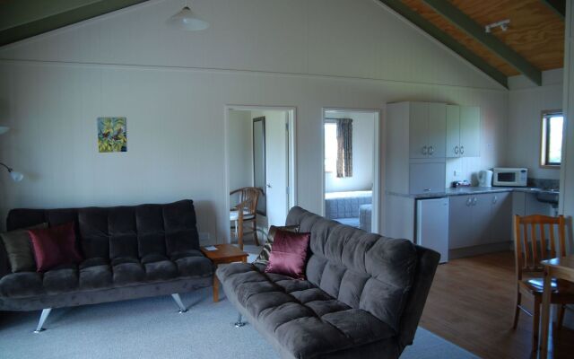 Longbourne Lodge