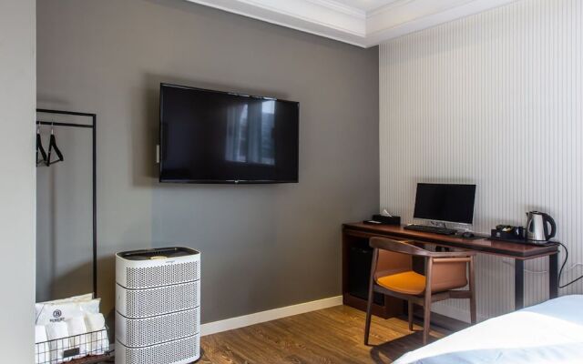 Brown-Dot Hotel Gyeongju