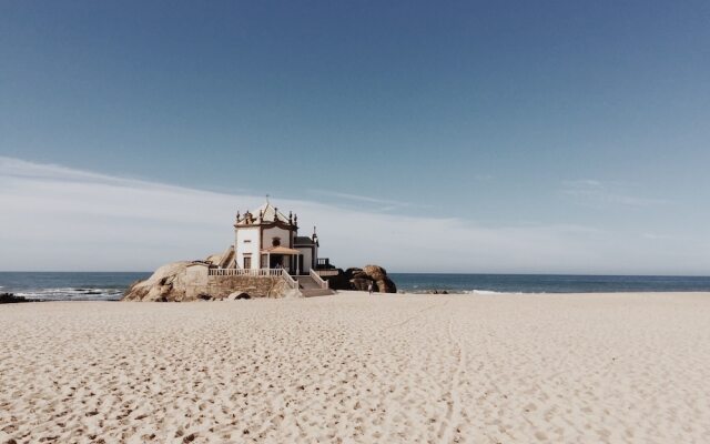 Portohall Beach & Hot Tub