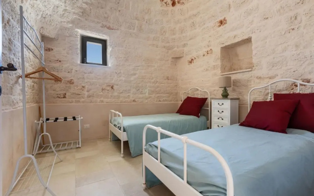 4003 Brunaldi Trulli by Perle di Puglia