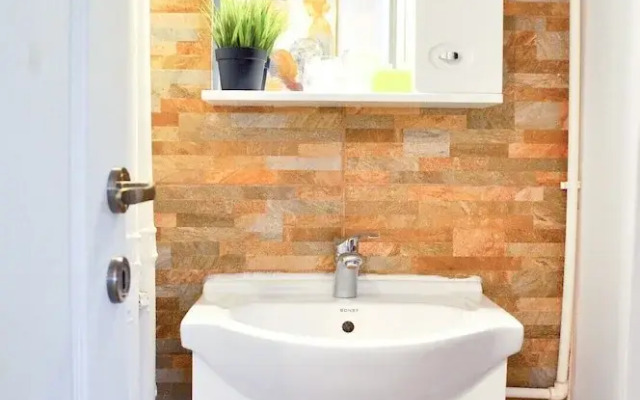 Homey - Strada Batistei 9