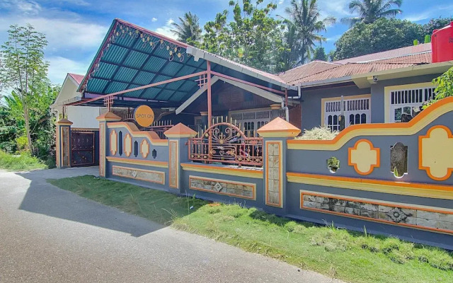 SPOT ON 90526 New Bunga Sonsang Homestay Syariah