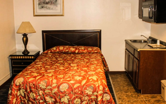 Budget Host Golden Wheat Motel