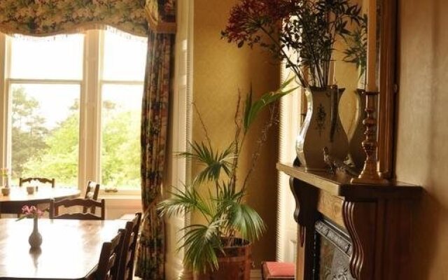 The Mountview Hotel