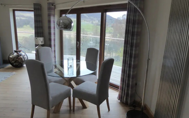 Dalnoid Cottages & Treehouses