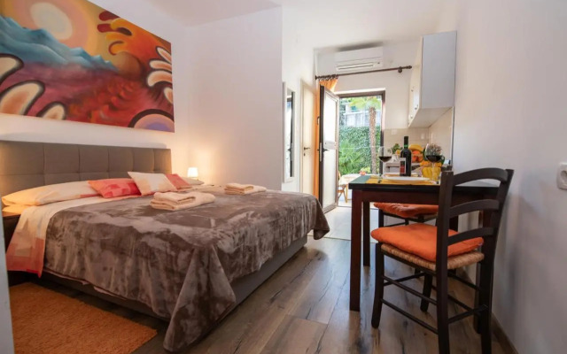 Studio apartman Tasha