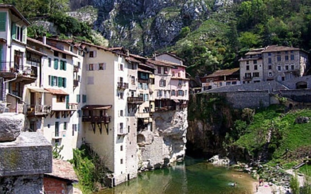 Lovely Renovated Farm in the heart of Drôme