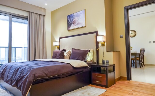 Whitesage - Elegant Apartment With Balcony in Downtown