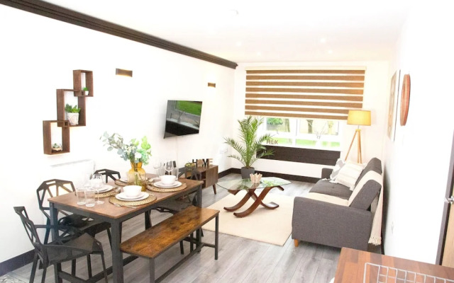 Manchester Apartments by Bevolve - Free Parking