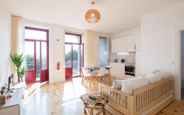 LovelyStay - Martires Boutique Flat