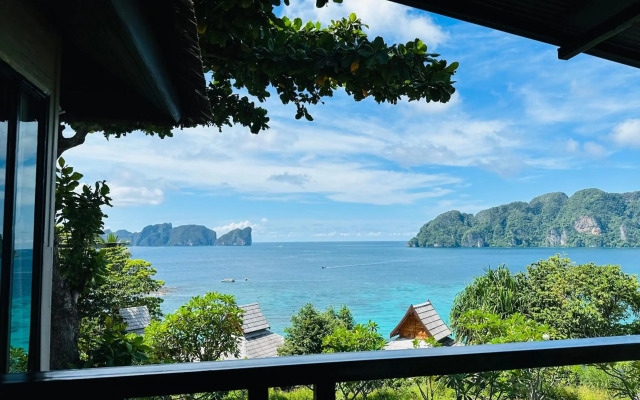 HIP Seaview Resort at Phi Phi