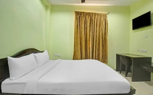 Goroomgo LA GRACE Suit Bhubaneshwar