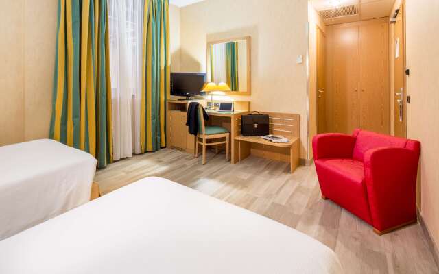 Best Western Hotel Cavalieri Della Corona