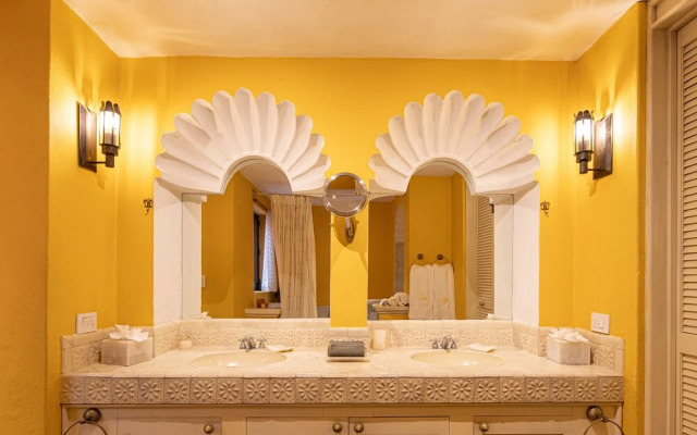 HOLT - Casa Parque Juárez