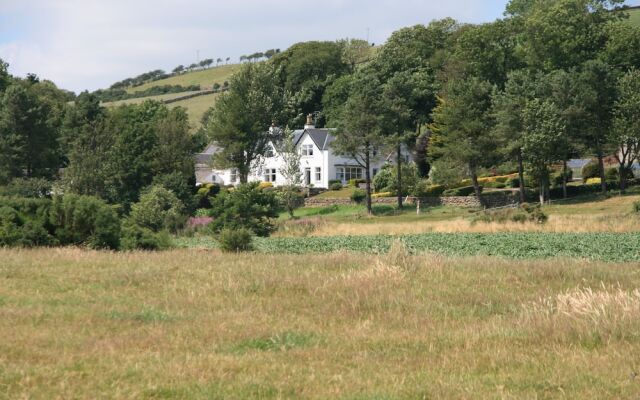 East Challoch Farm Bed and Breakfast