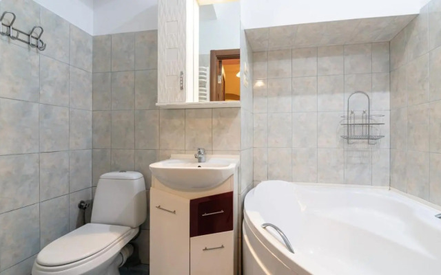 The MAIN square! 2 separated bedrooms, balcony