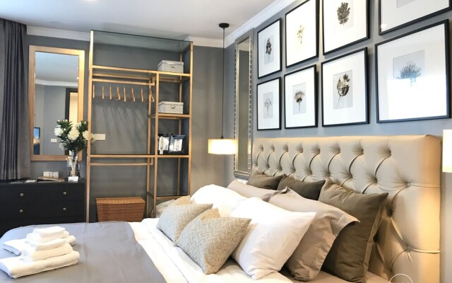 Hillside Condominium 2 by Stay In Style