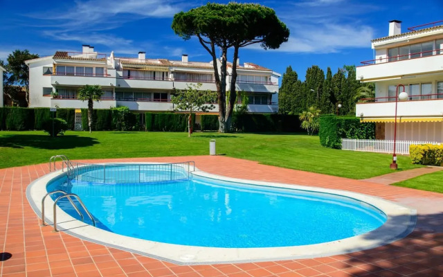 Bf-3 Calella DE Palafrugell 4 PAX