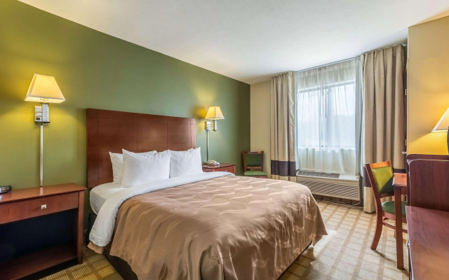 Quality Inn I-74 Batesville