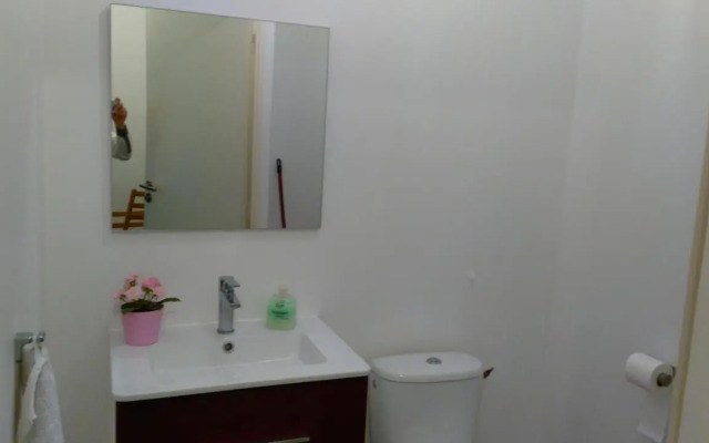 Appartement F3 Avec Parking Privee